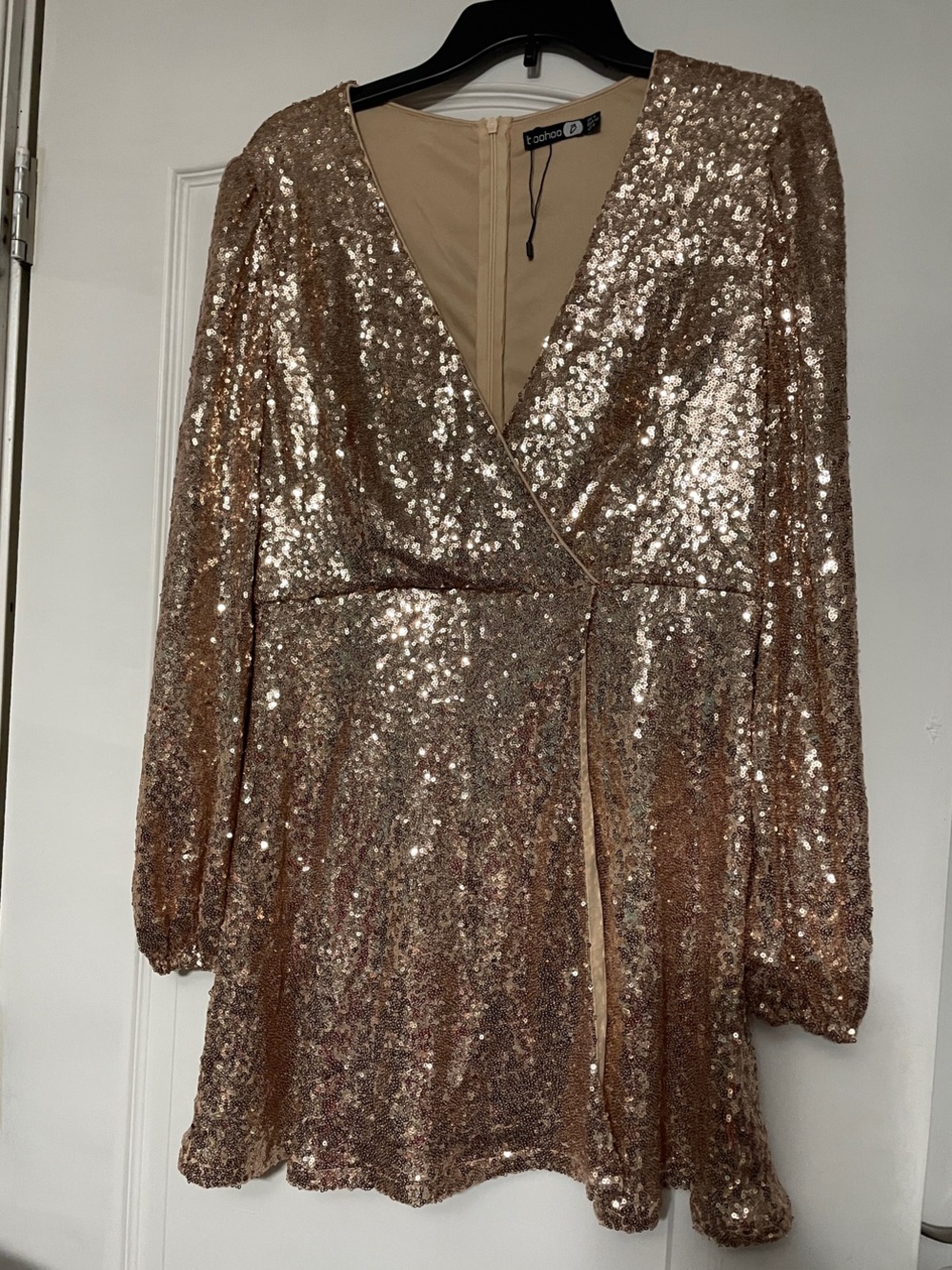 Boohoo Rose Gold Sequin Long Sleeve Wrap Dress size 10
